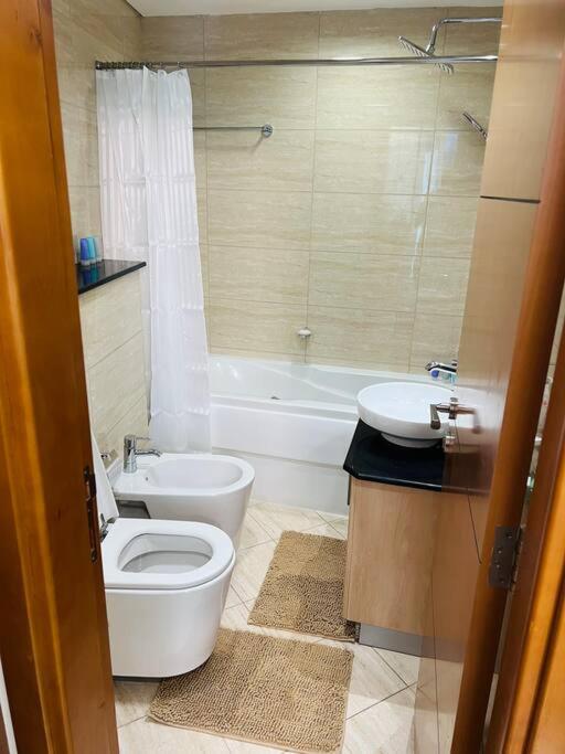 1 Bed Apartment With Sea View, Pool, Gym & Free Parking In Dubai Marina 外观 照片