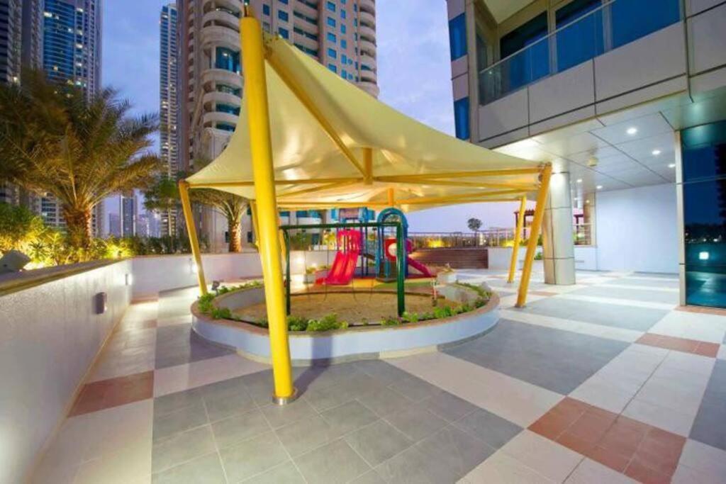 1 Bed Apartment With Sea View, Pool, Gym & Free Parking In Dubai Marina 外观 照片